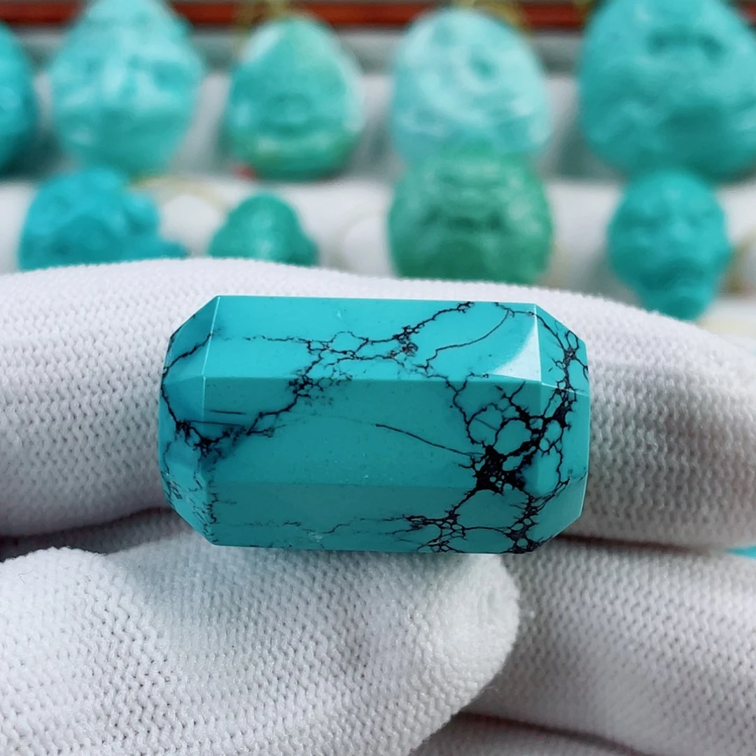 绿松石未镶嵌车挂