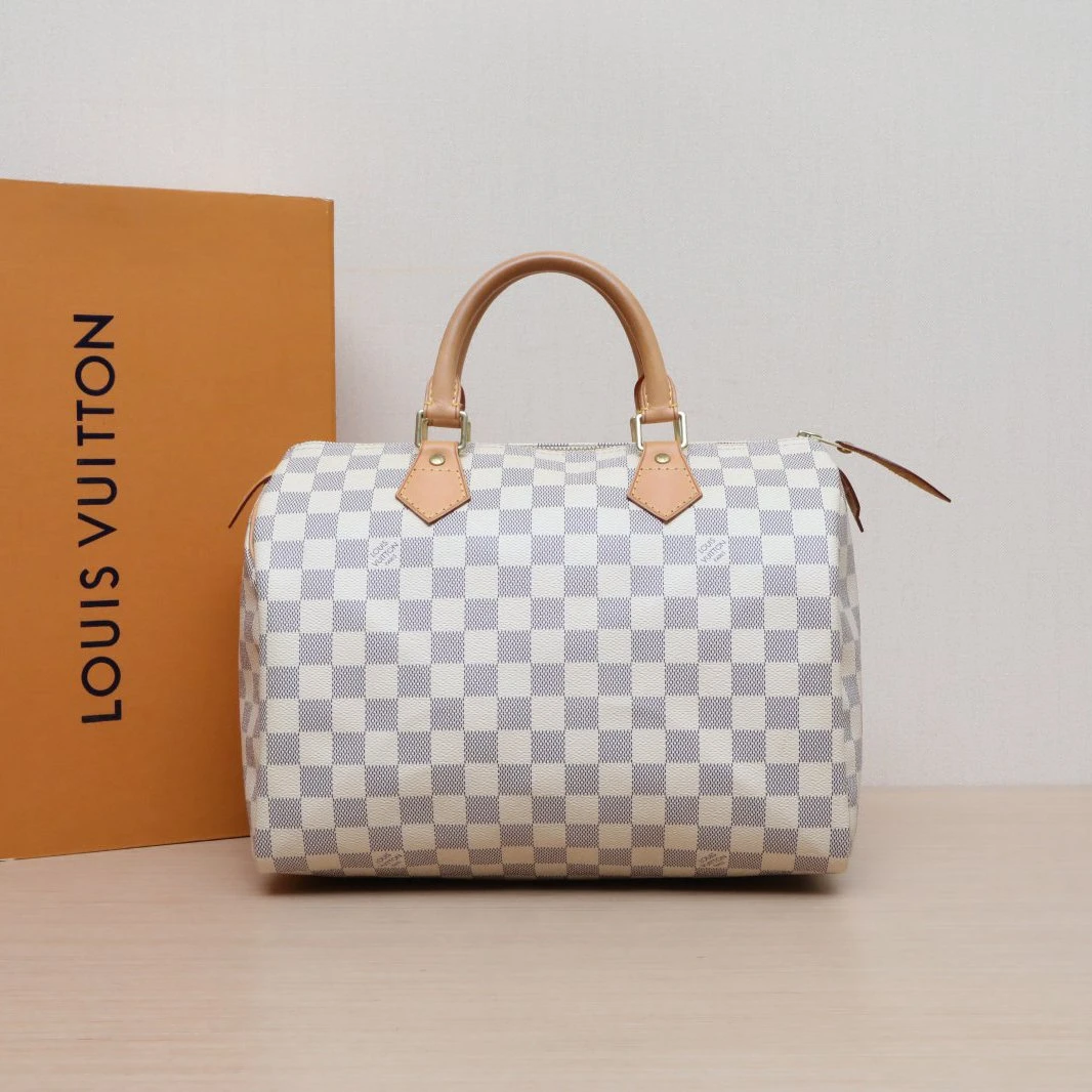 95新 LouisVuitton/路易威登 【娇】手提包30无肩带白棋格 071055
