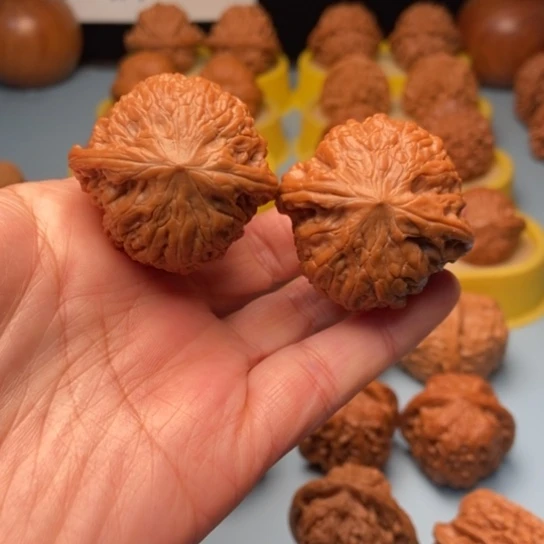 文玩核桃吊坠铁锤全品 38.8