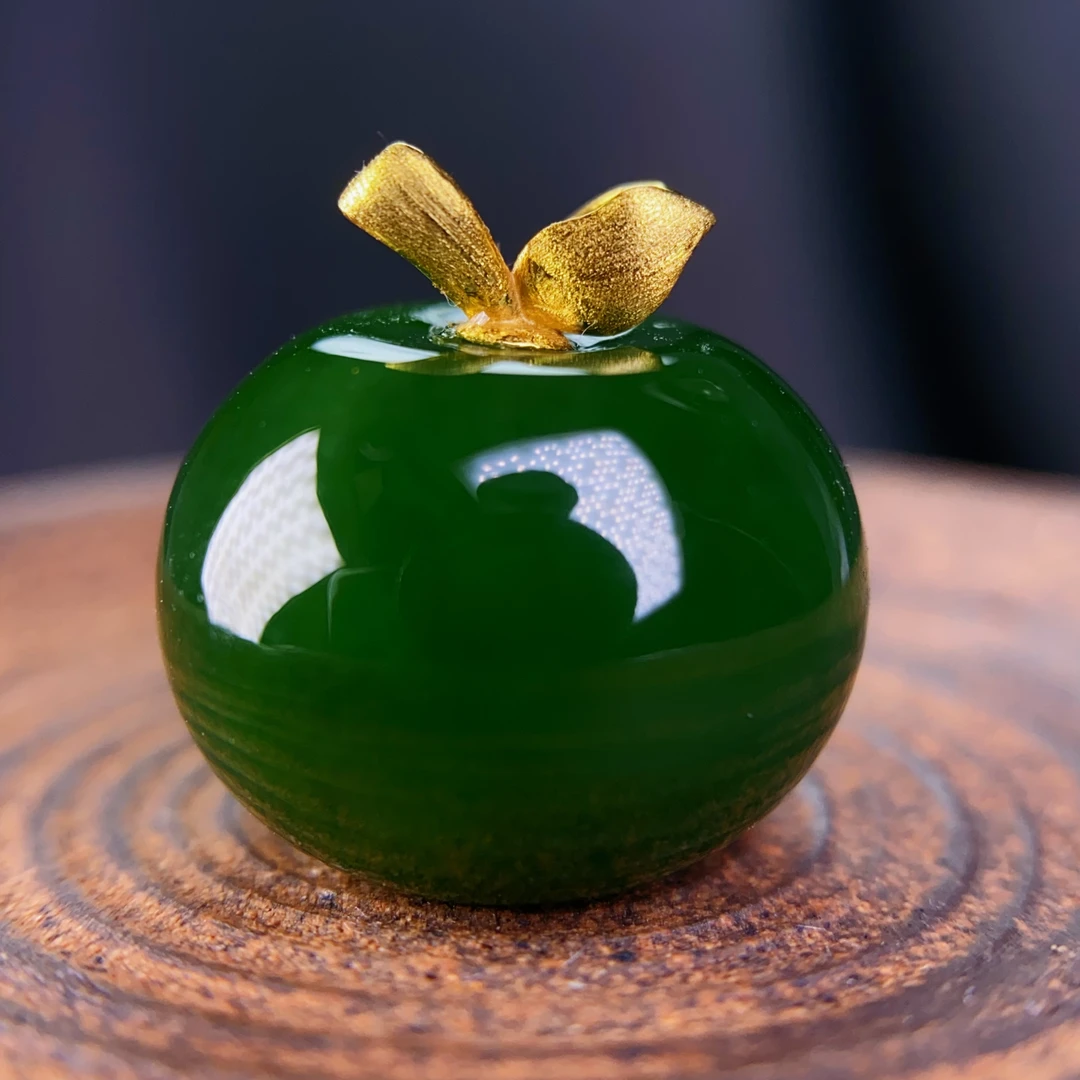 天然和田玉俄料碧玉老料辣绿18K金苹果珠吊坠挂件约16*12mm@0024