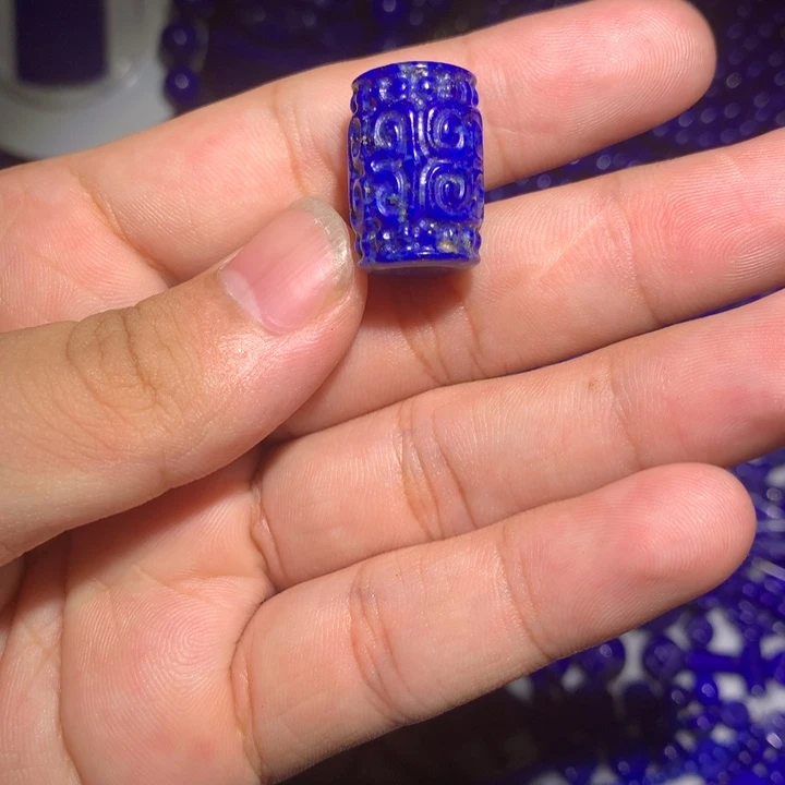 *****青金石未镶嵌长桶草珠