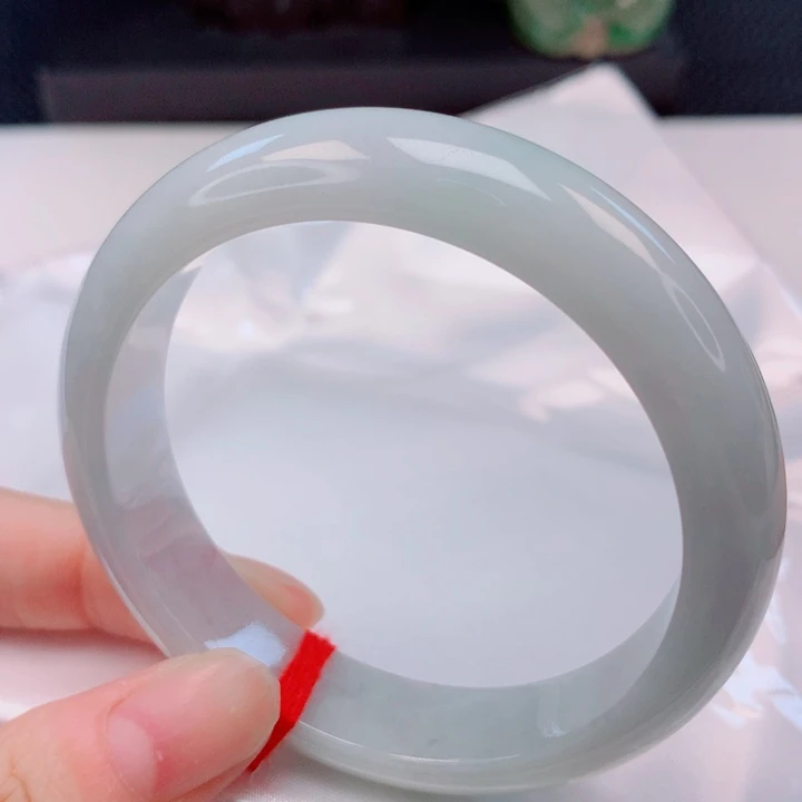 翡翠未镶嵌手镯53圈