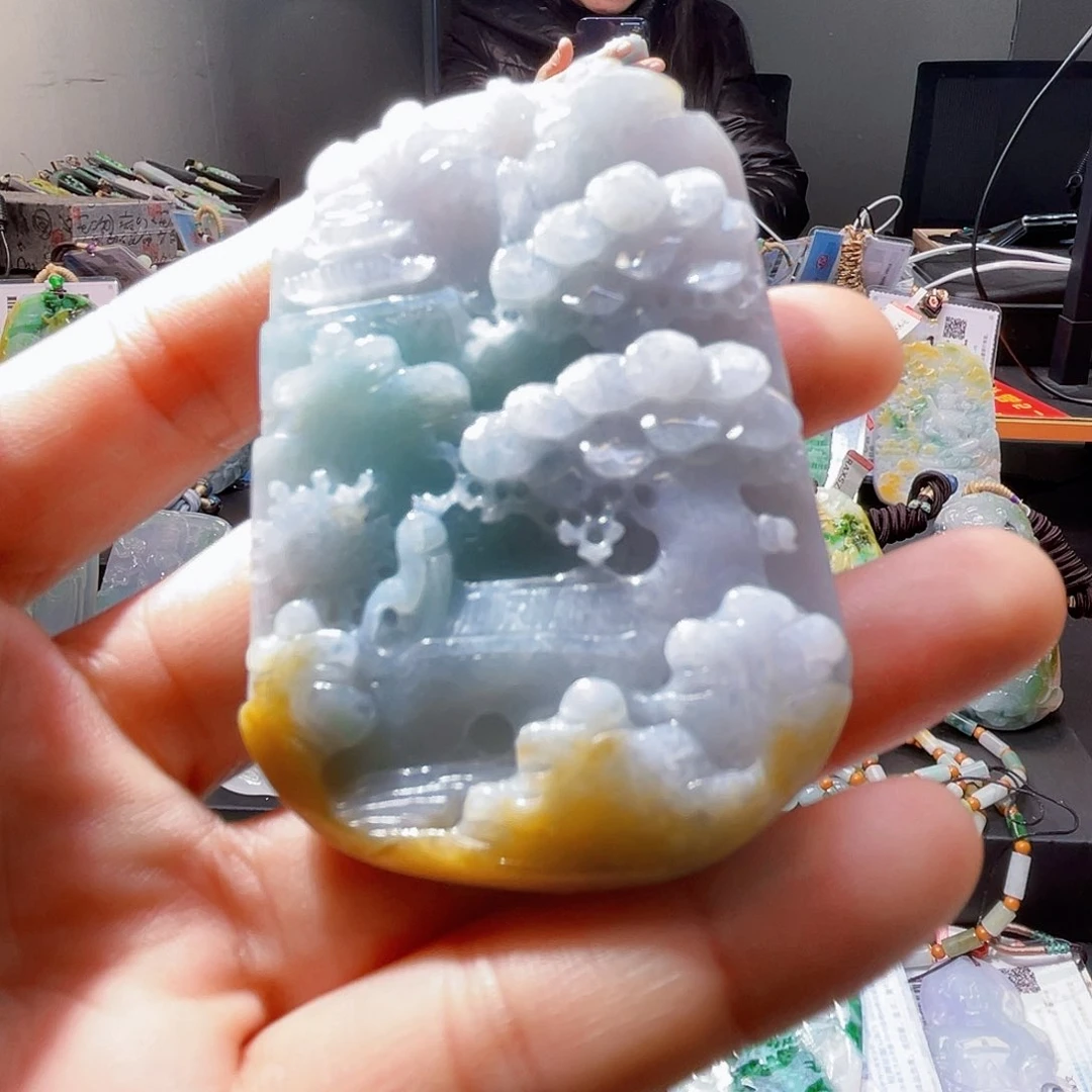 颈饰未镶嵌翡翠一