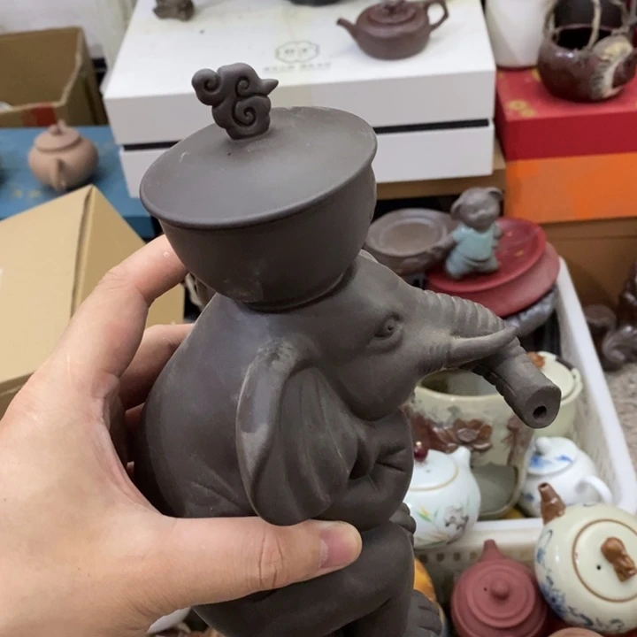 陶瓷艺术品及陶瓷壶壶