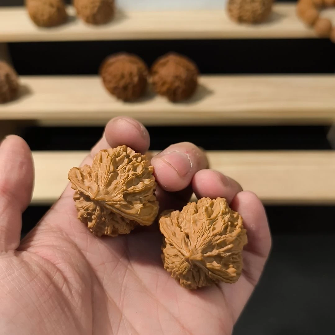 ³***天文玩核桃吊坠37盘山