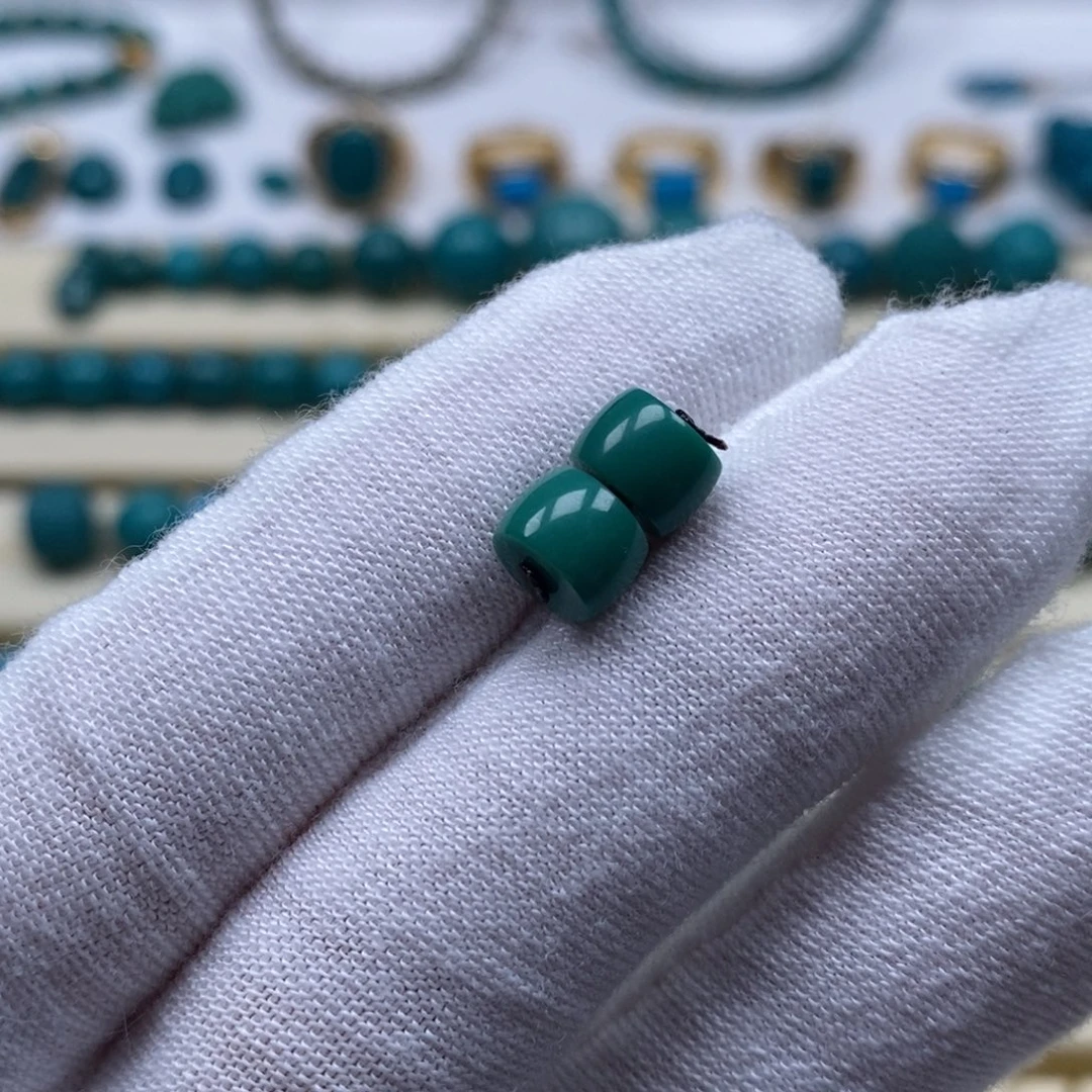 绿松石未镶嵌珠宝奇石直切对珠7.2mm