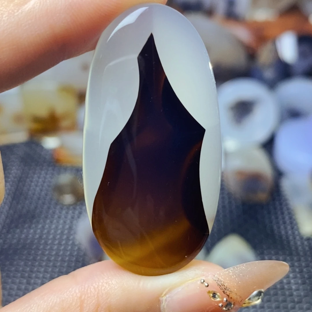 玛瑙/玉髓未镶嵌珠宝半成品