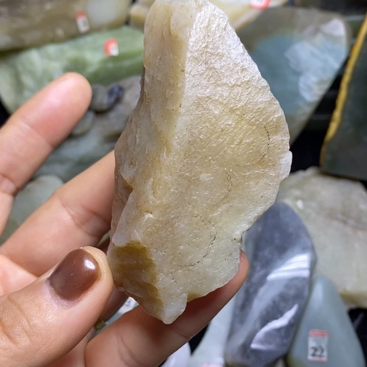 和田玉（糖玉）未镶嵌挂件