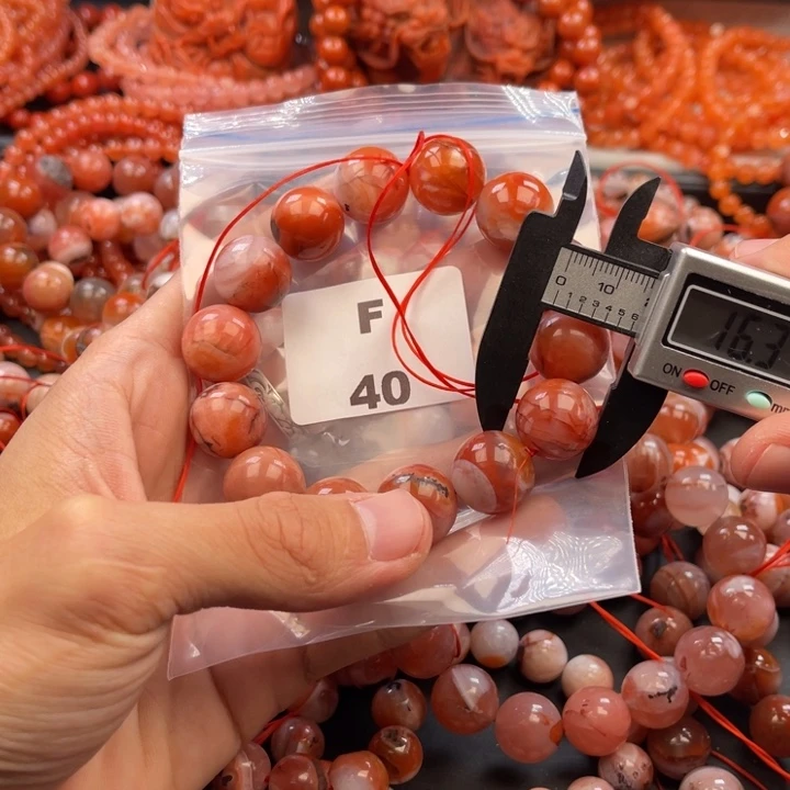 南红玛瑙未镶嵌多样性发货默认微瑕称重15mm