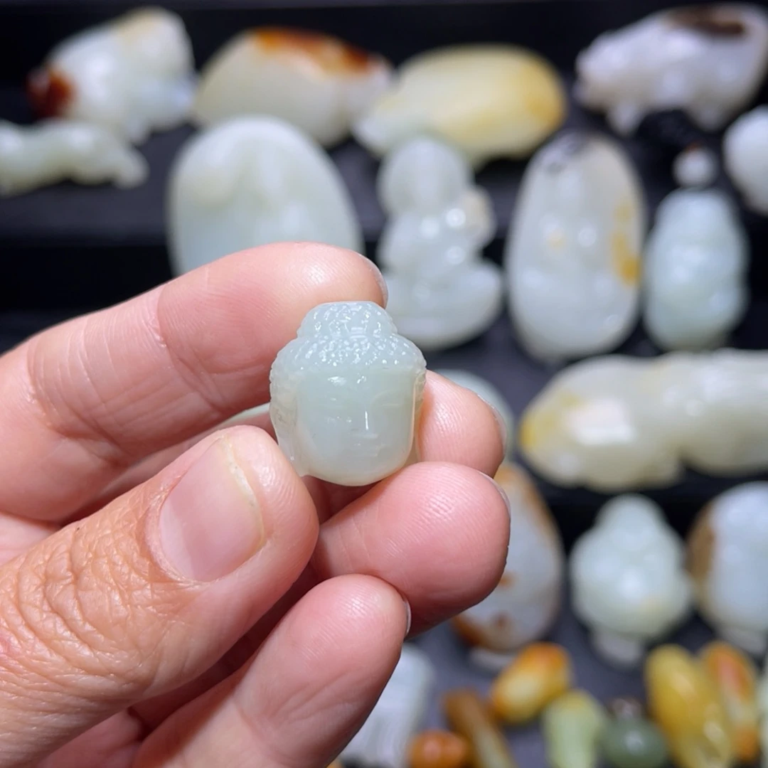 和田玉颈饰未镶嵌利*利