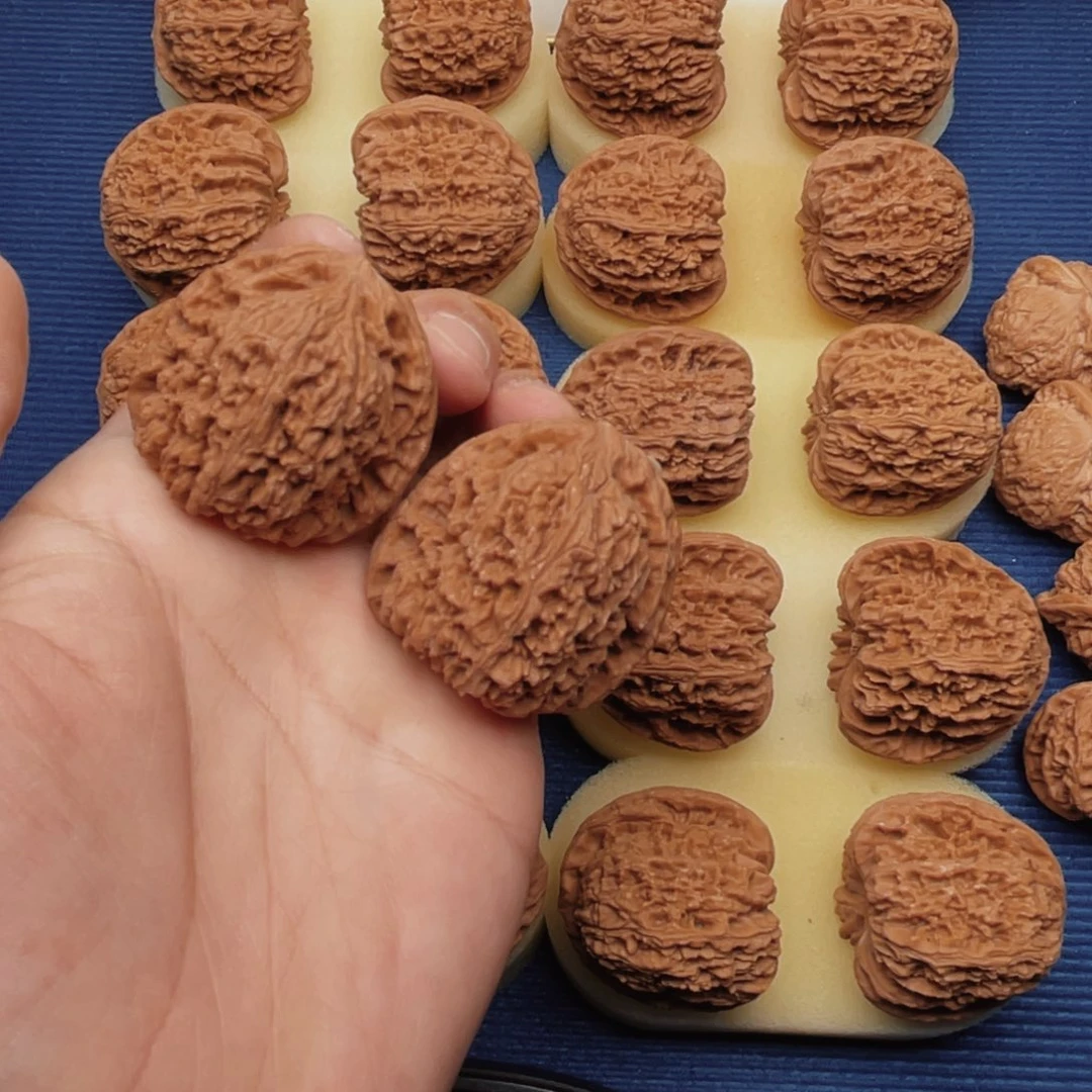 把件文玩核桃南疆石