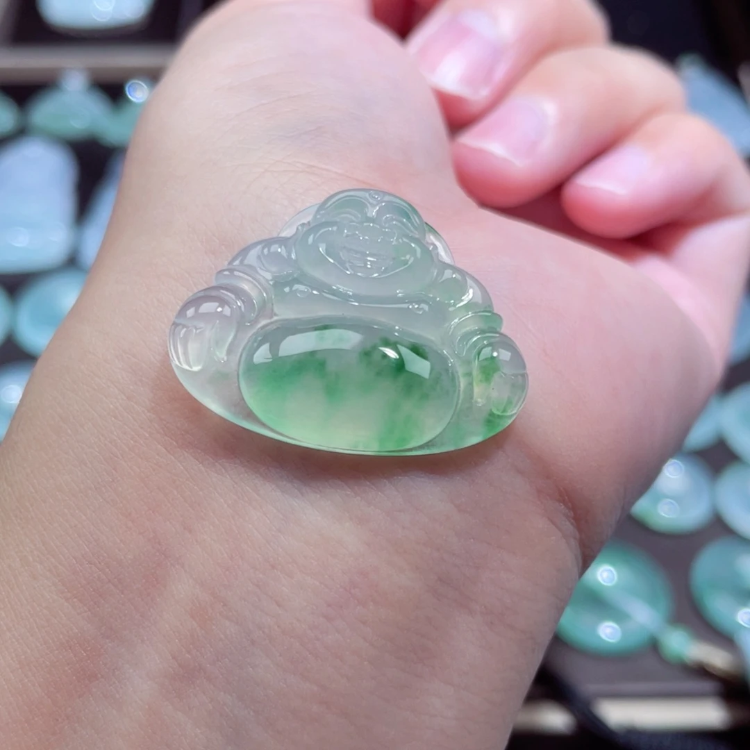 颈饰未镶嵌翡翠佛公