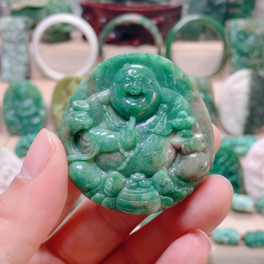 独山玉未镶嵌颈饰