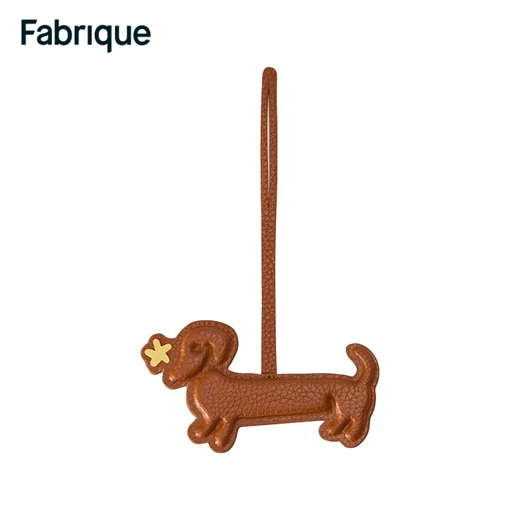 Fabrique Puppy 春夏新款经典百搭时尚腊肠小狗挂饰包包配饰
