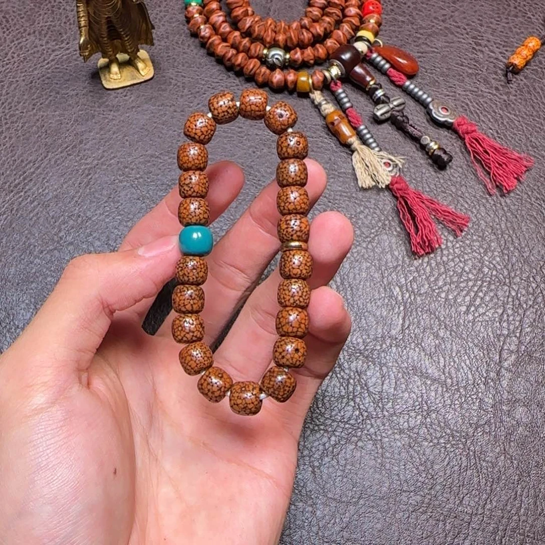 吊坠金刚菩提。**。kjsk k