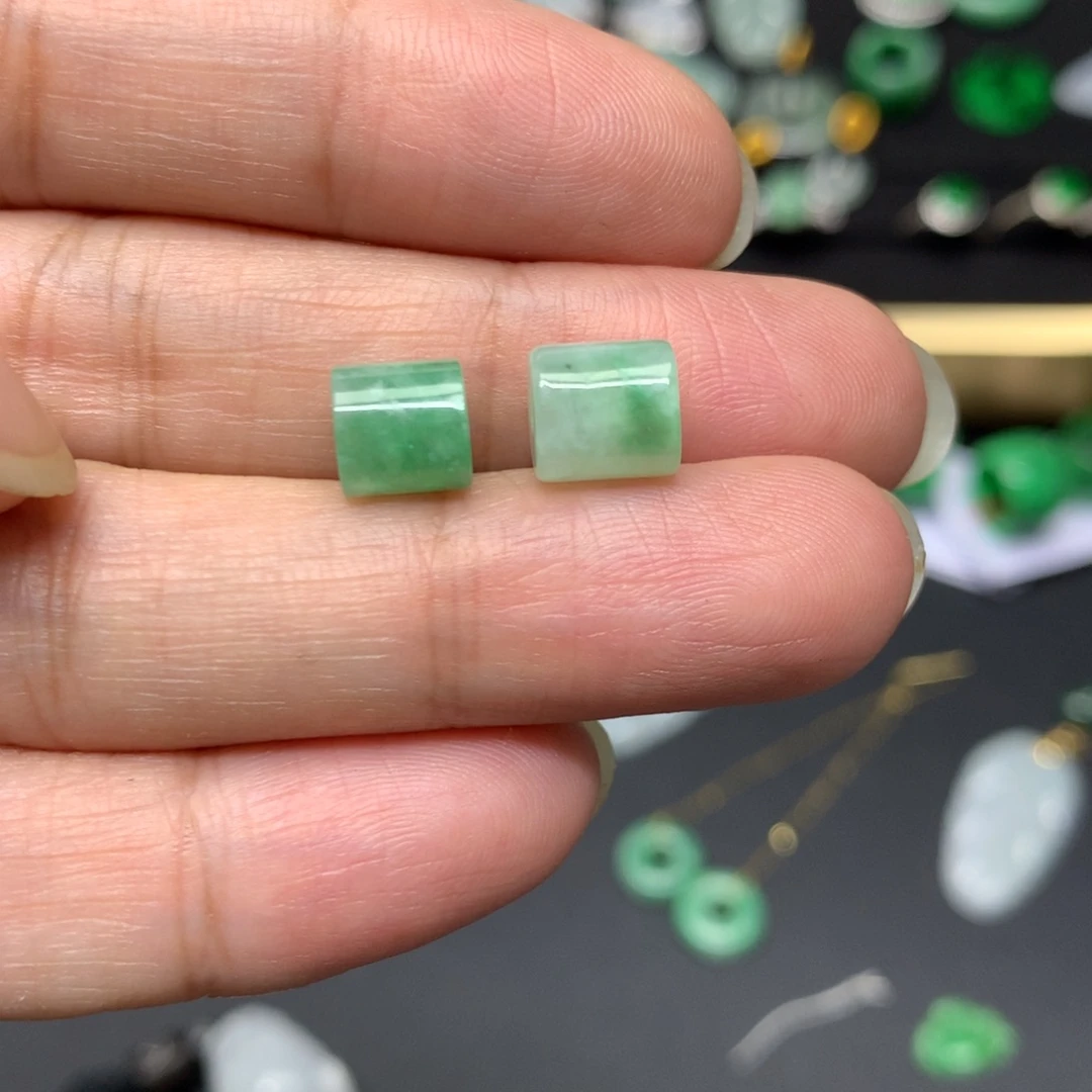 吊坠(不含链)未镶嵌翡翠有纹裂