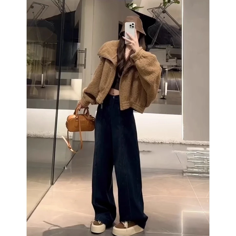 独特超好看韩系咖色羊羔毛外套女新款秋季2024爆款时尚洋气小个子