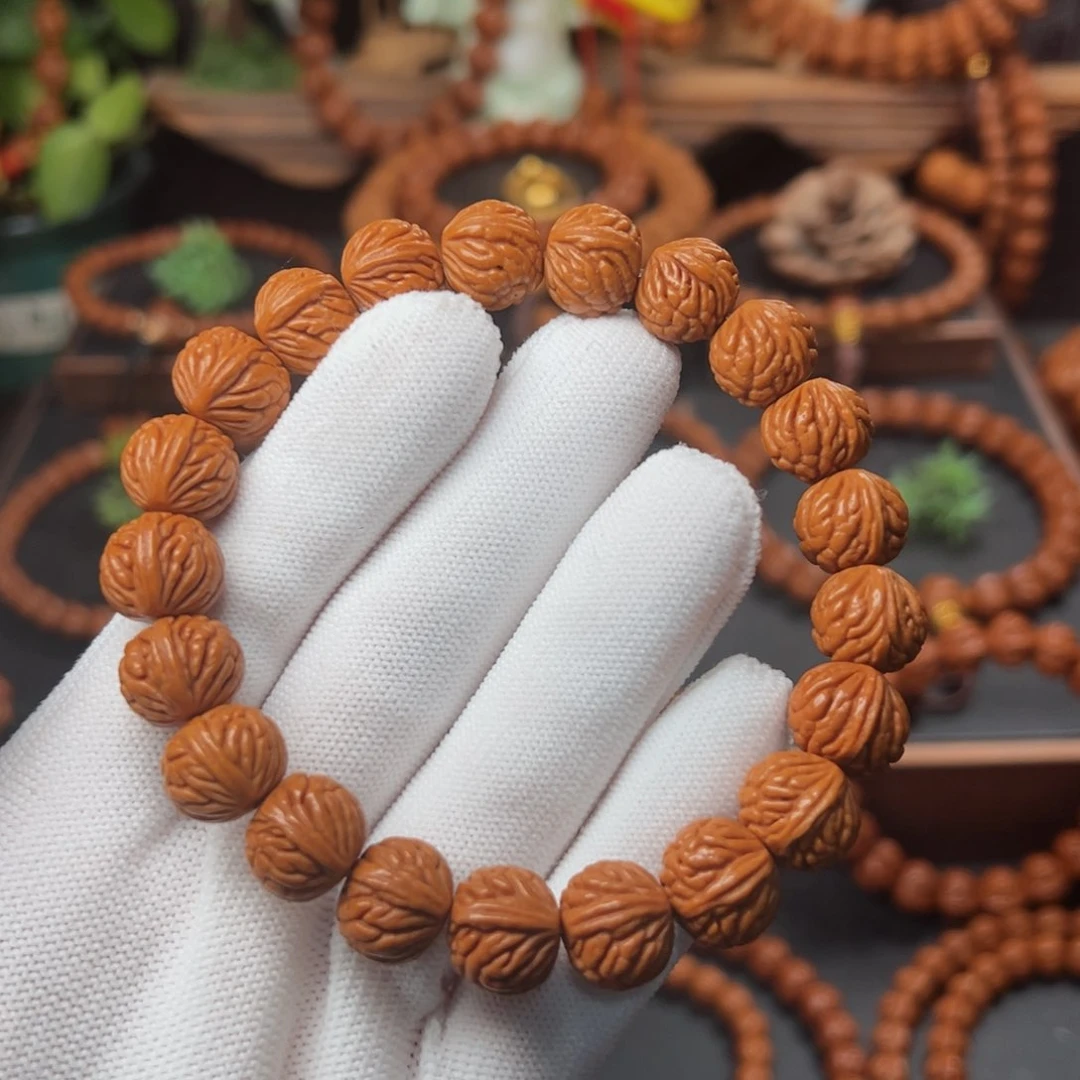 吊坠桃核1.3盘龙爆肚手串