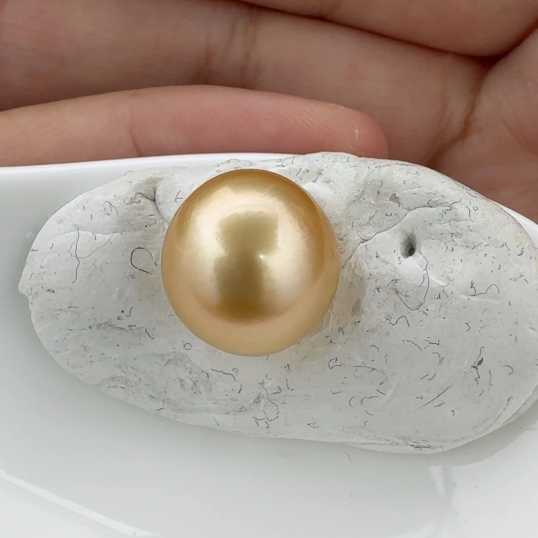 海水珍珠裸珠椭圆无暇12.5mm