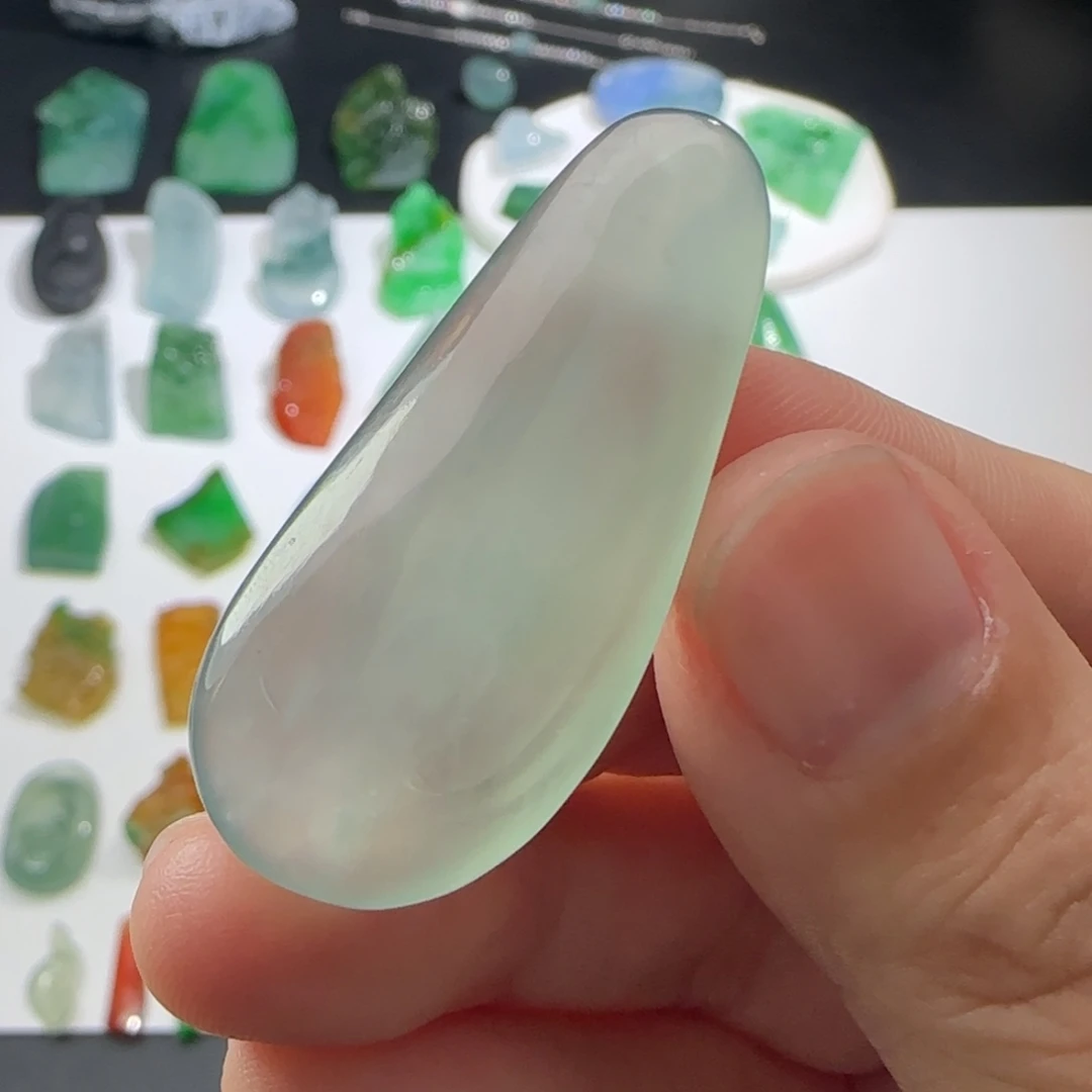 定制翡翠未镶嵌材料