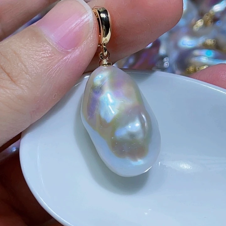 颈饰未镶嵌淡水珍珠
