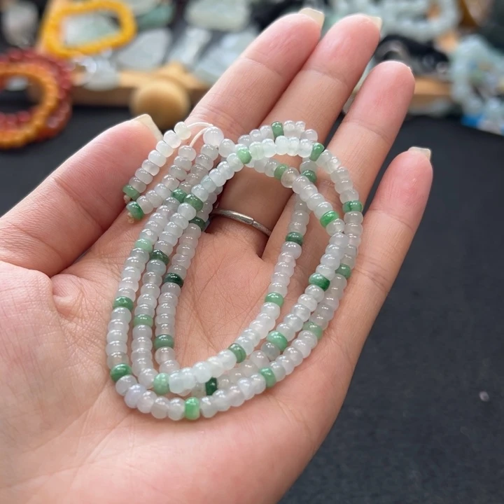 翡翠未镶嵌颈饰天然A货缅甸翡翠