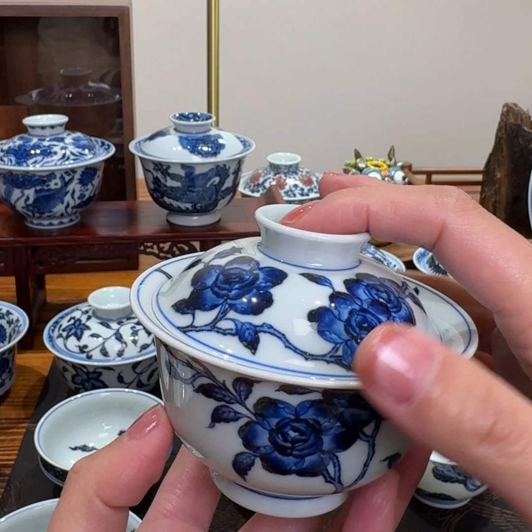 摆件青花瓷器盖碗888