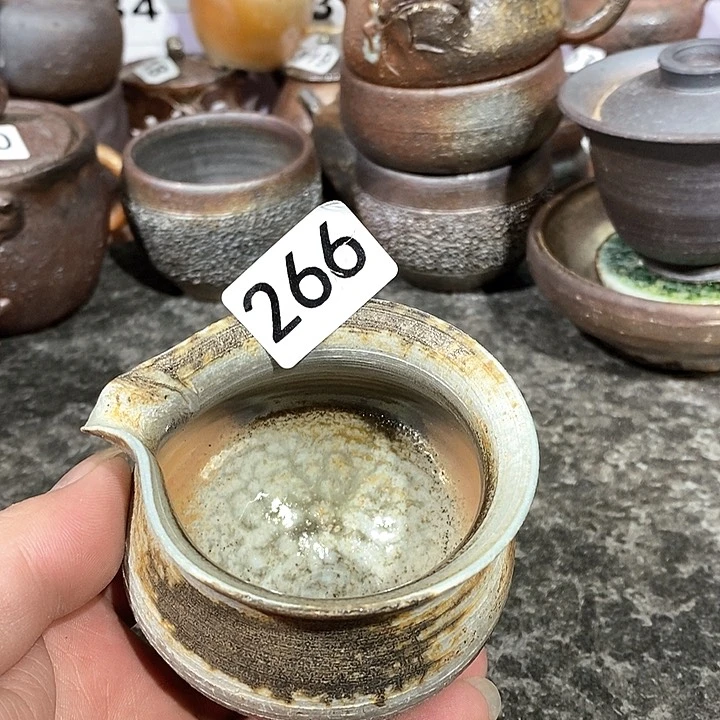 我们的确是一个人