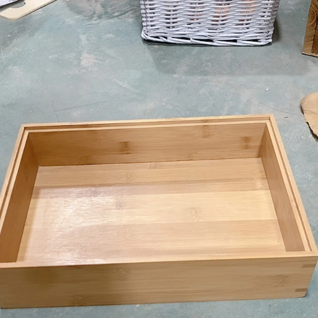 【闪购商品】塑料这是编号073