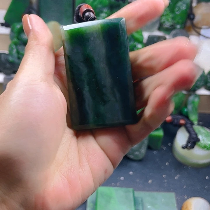 未镶嵌和田玉珠宝半成品