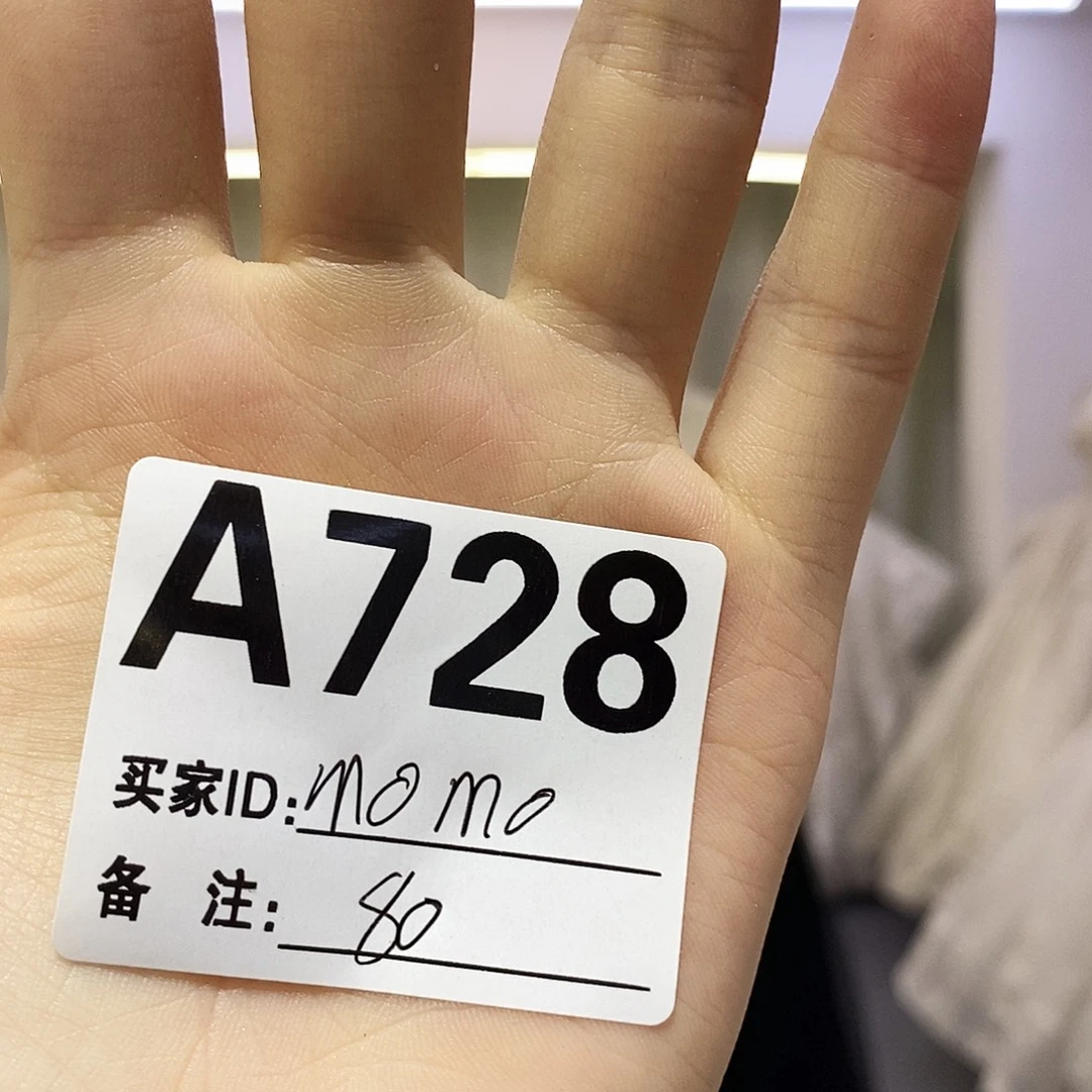 黑色吊带小短裙玫瑰花