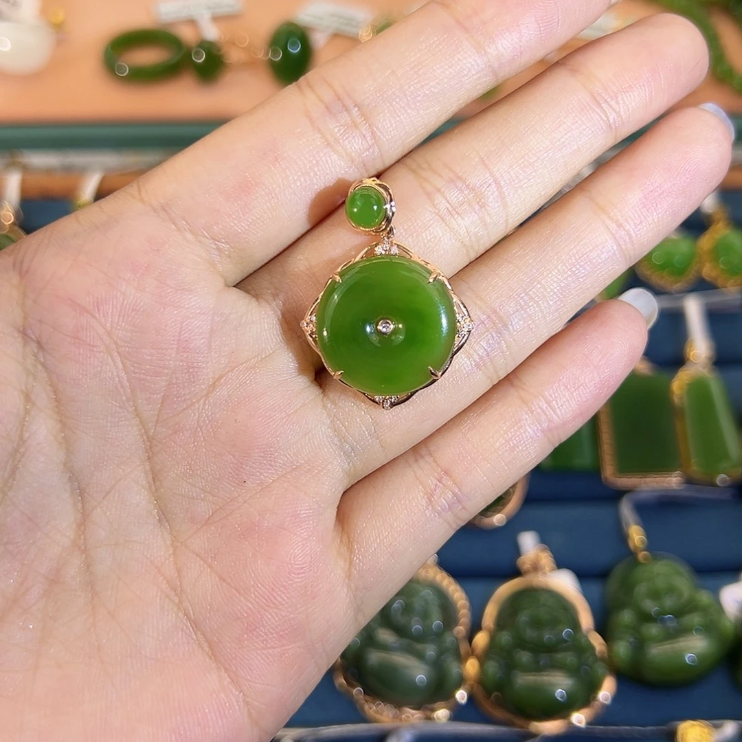 和田玉（碧玉）18K金镶嵌吊坠(不含链)冰飘阳绿平安扣17mm