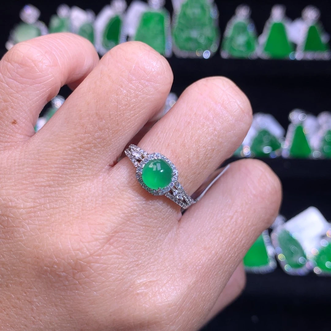 【闪购商品】银S925镶嵌戒指翡翠