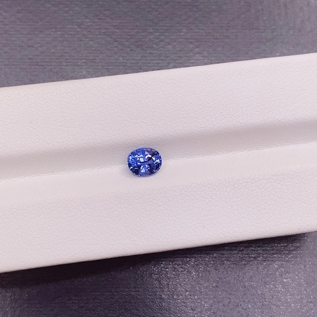 裸石蓝宝石0.975克拉
