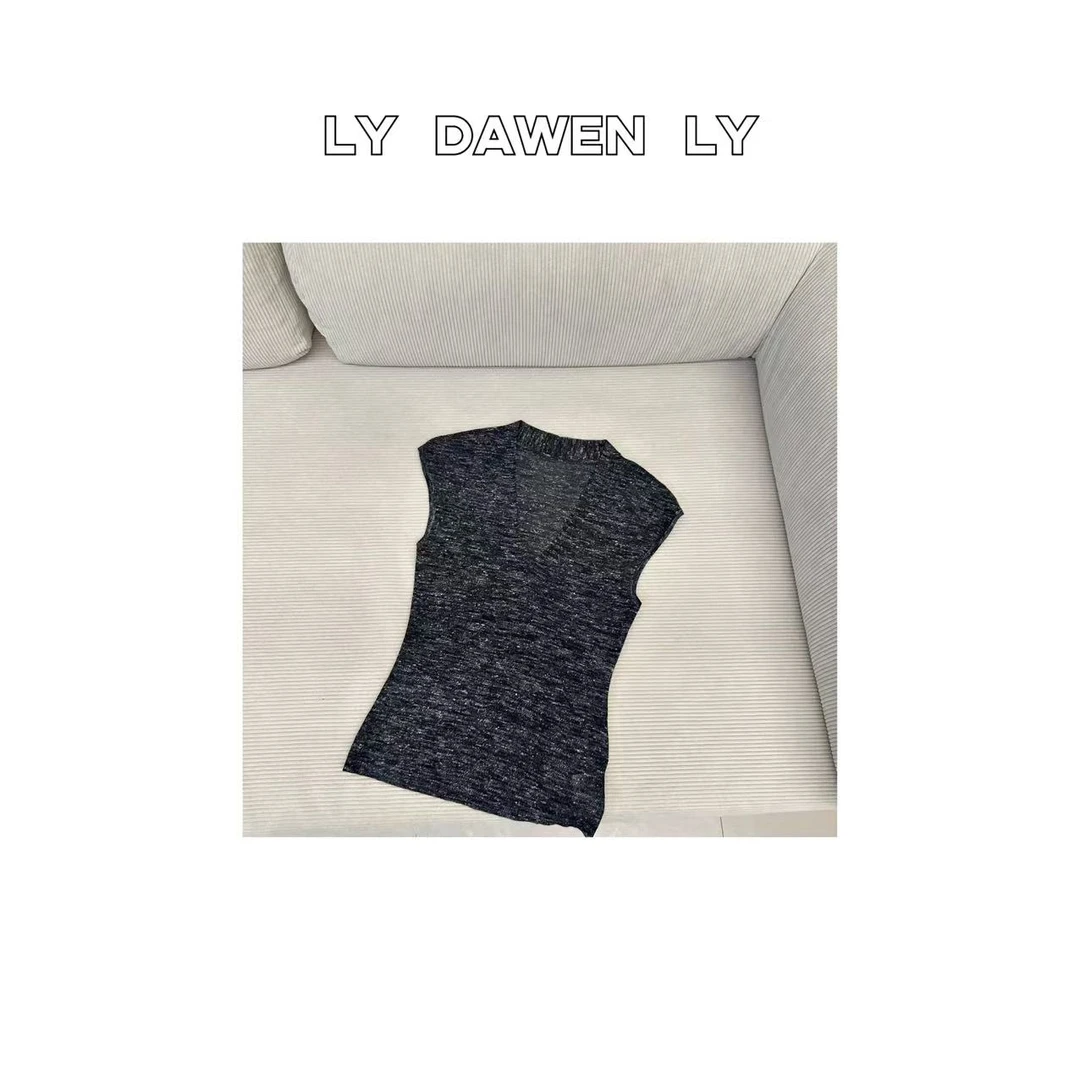 DAWEN  | 深灰 | 赫本显瘦修身针织V领小飞袖T恤  M491#