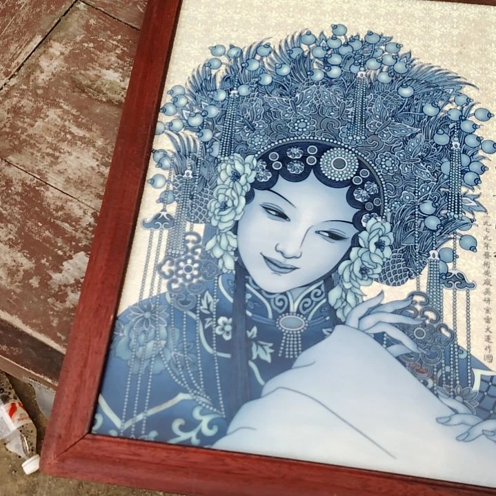 盖碗在***上瓷器活动，我们班的人