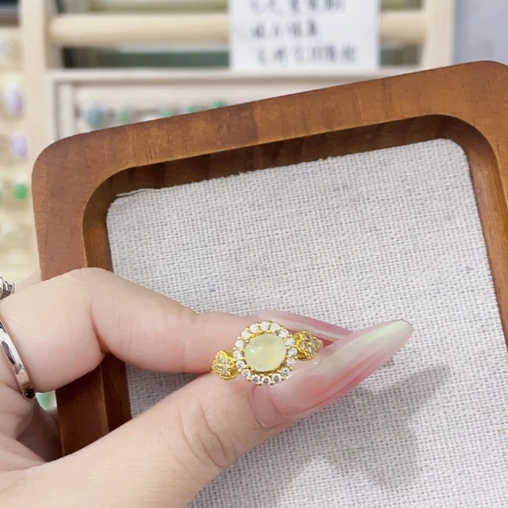 翡翠未镶嵌颈饰天然翡翠Ａ货