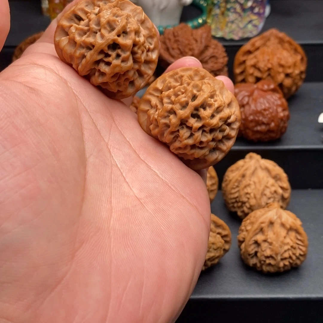 文玩核桃吊坠39秦闷货头