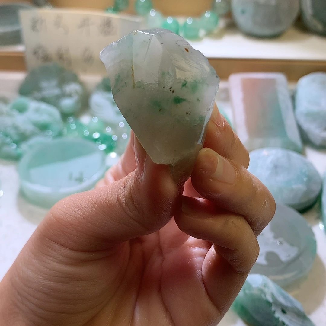 石英质玉未镶嵌珠宝半成品