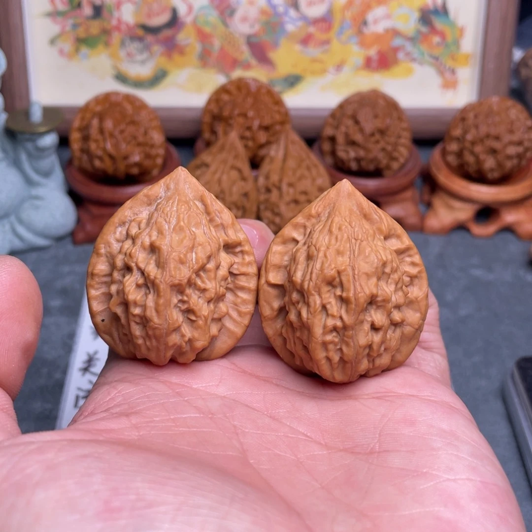 文玩核桃吊坠36+全品莲花山观音帽