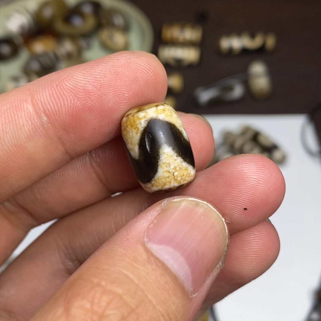 未镶嵌玛瑙/玉髓珠宝半成品