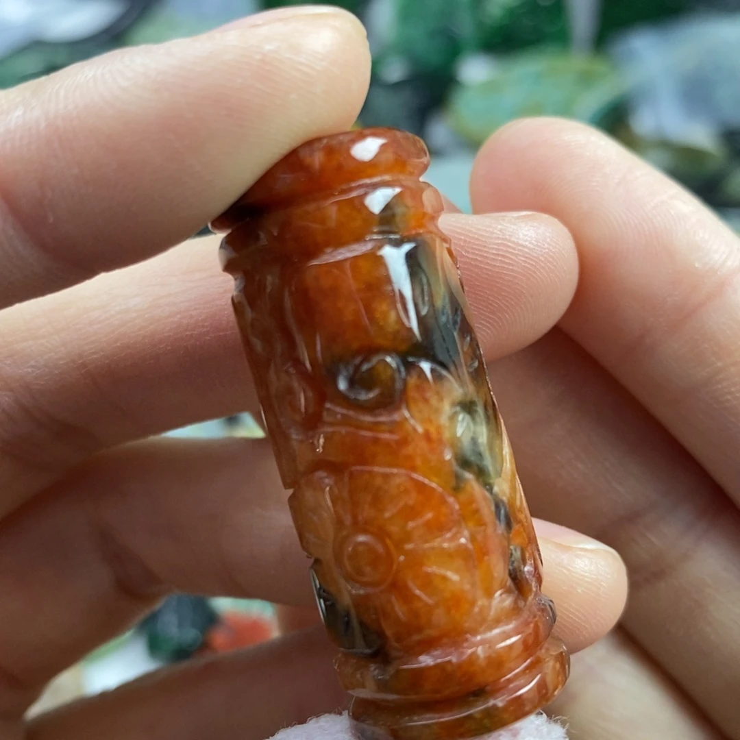 翡翠颈饰未镶嵌吊坠