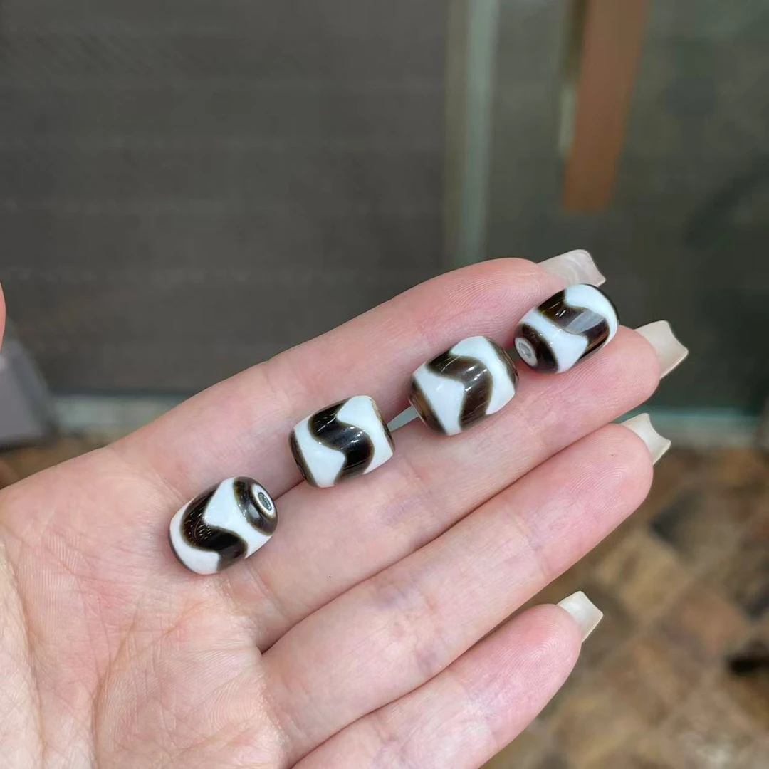 【曹美丽精选】H45360-玛瑙单珠（牙牙）多样性发一对-10*13mm