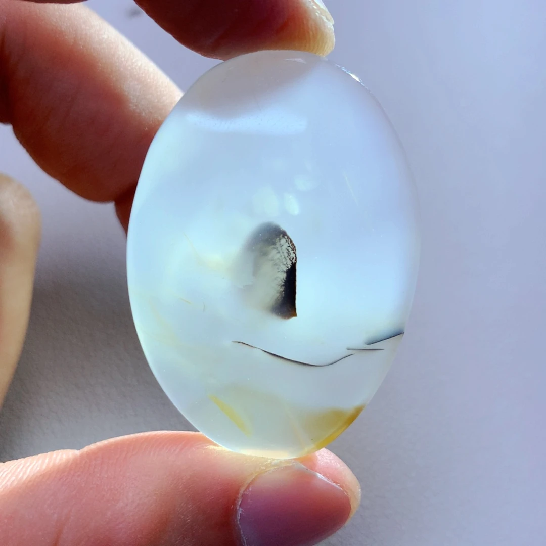 山***岭未镶嵌颈饰玛瑙/玉髓