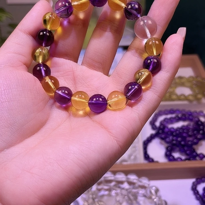 皓***)烟晶手链未镶嵌多宝