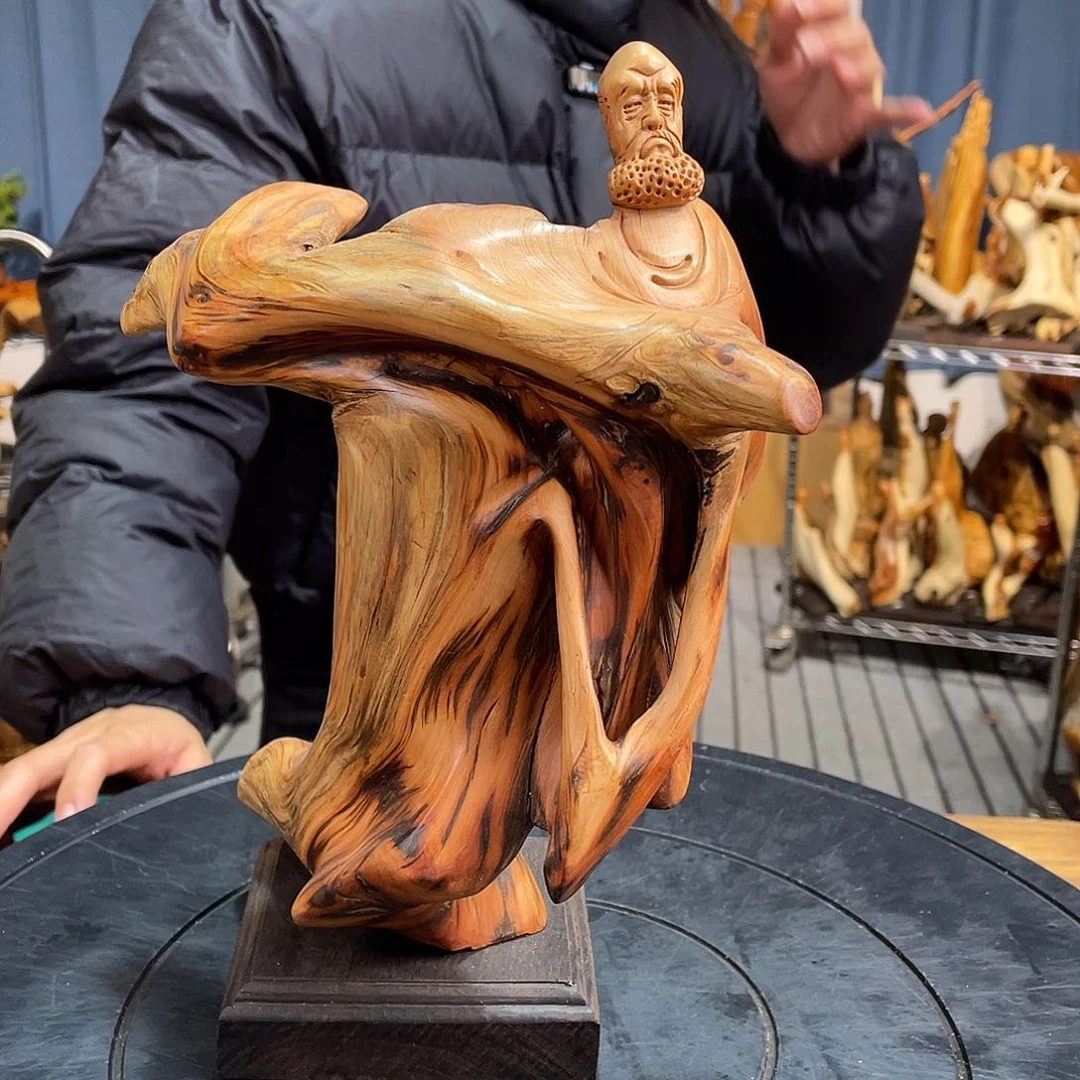 柏木（崖柏）随型艺术根雕
