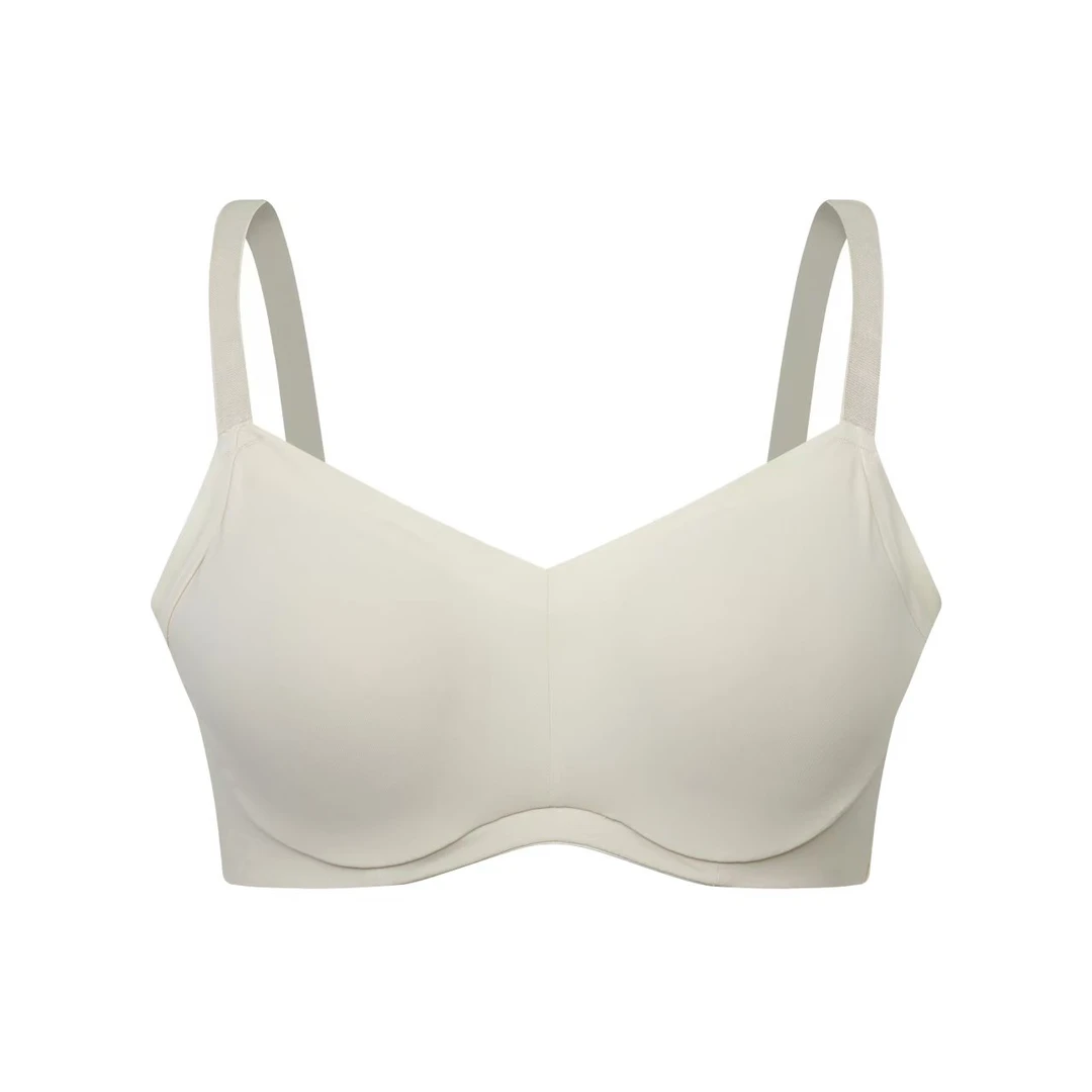 软钢圈高包容无痕文胸GD8035，大胸显小，光面，收副乳