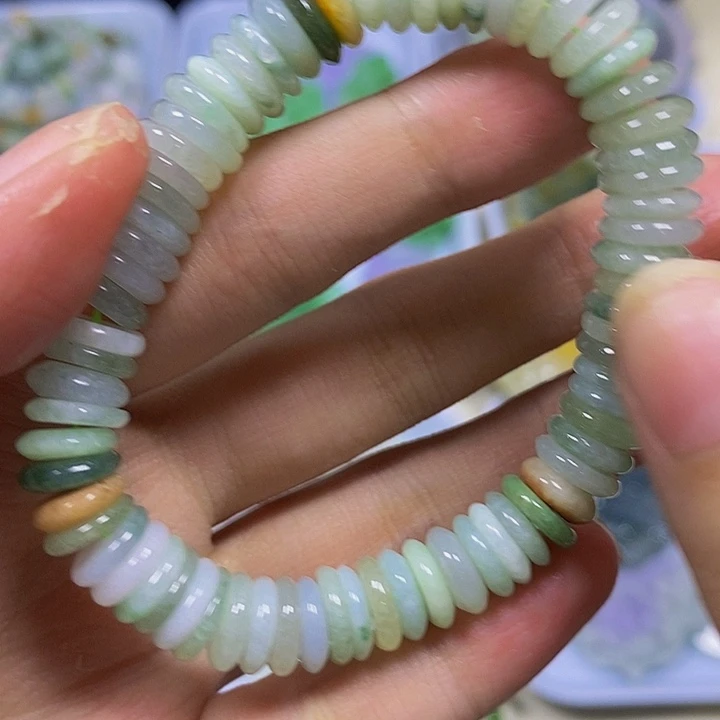 翡翠未镶嵌挂件天然缅甸翡翠A货