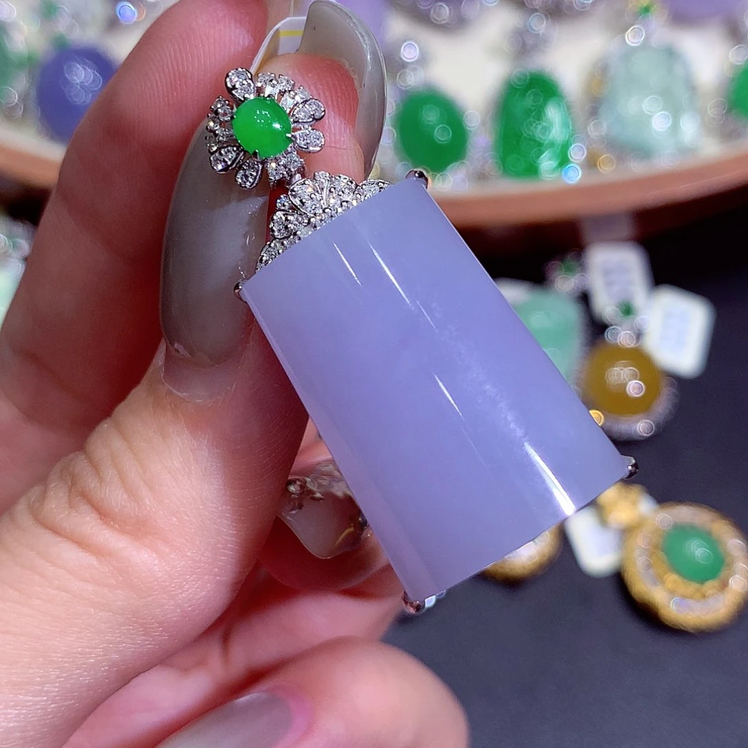 吊坠(不含链)18K金镶嵌翡翠