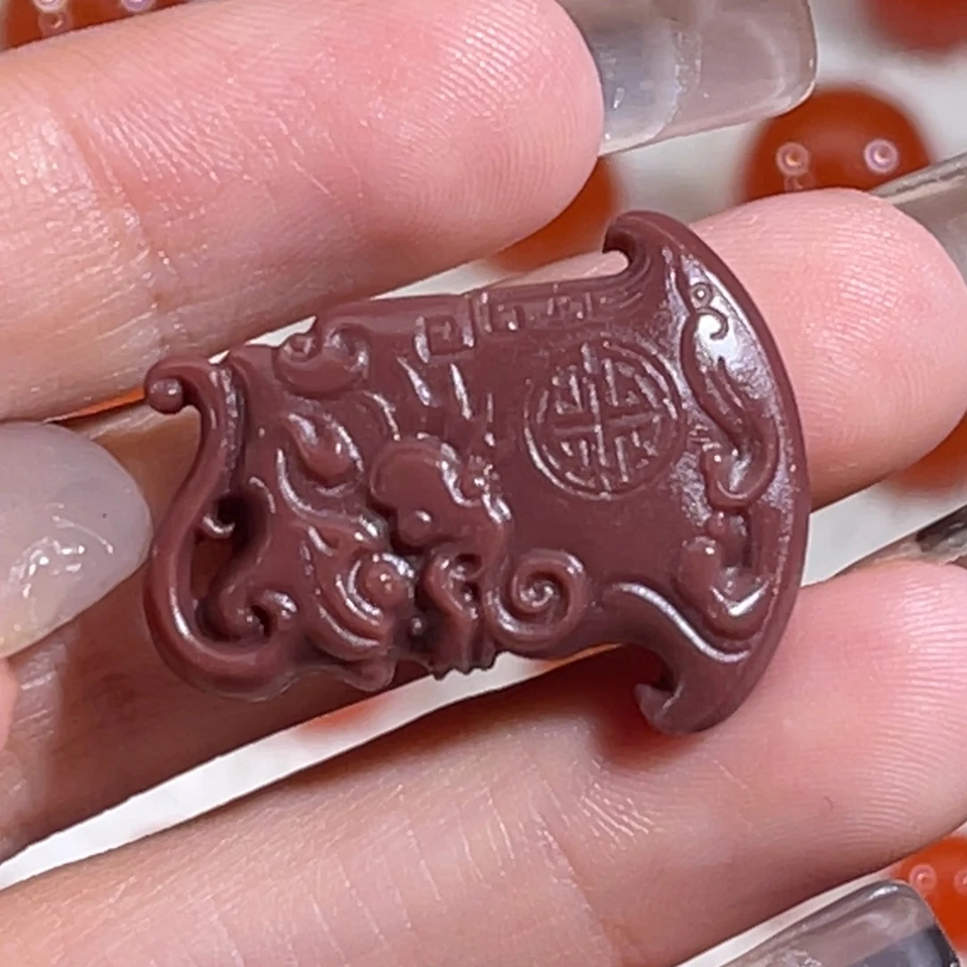 玛瑙/玉髓未镶嵌战斧19.8x25.3x5.9mm